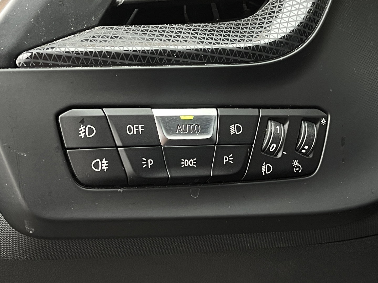 BMW 2 Serie Gran Coupé 218i Business Edition Plus | BTW | Apple Carplay | DAB+ | Leder | Navigatie | Parkeersensoren | Stoelverwarming |