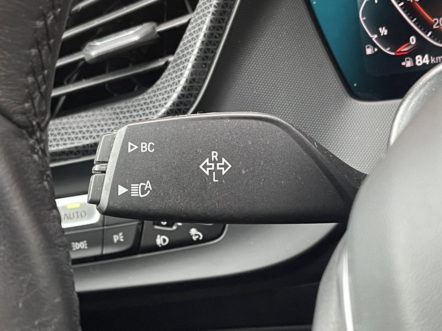 BMW 2 Serie Gran Coupé 218i Business Edition Plus | BTW | Apple Carplay | DAB+ | Leder | Navigatie | Parkeersensoren | Stoelverwarming |