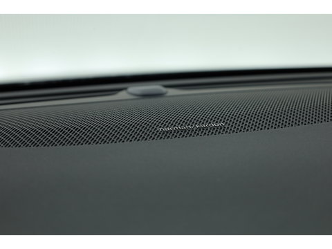 Volvo V60 T6 Recharge Plus Dark | Long Range | Pilot Assist | Trekhaak | Stoel + stuurver. | 19'' | H&K Audio |