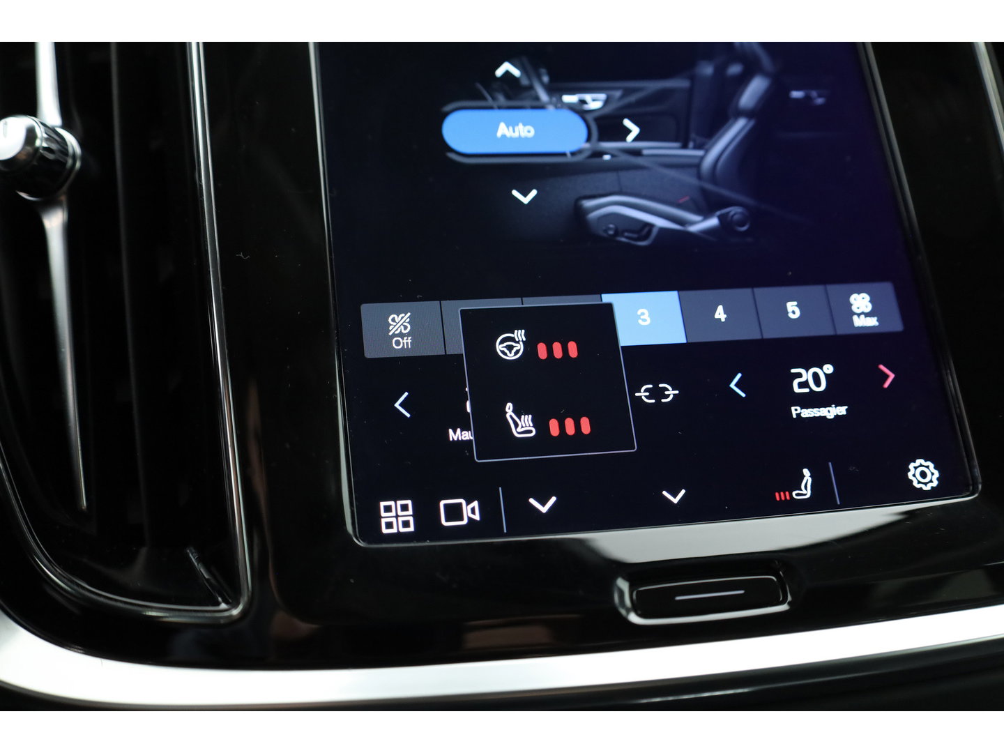 Volvo V60 T6 Recharge Plus Dark | Long Range | Pilot Assist | Trekhaak | Stoel + stuurver. | 19'' | H&K Audio |