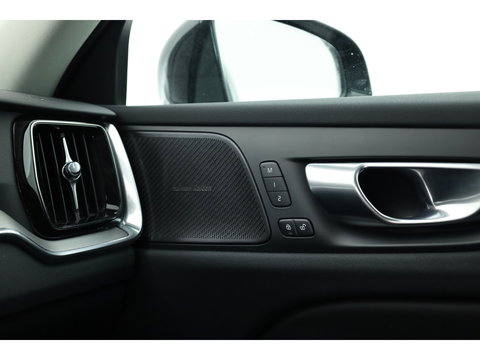Volvo V60 T6 Recharge Plus Dark | Long Range | Pilot Assist | Trekhaak | Stoel + stuurver. | 19'' | H&K Audio |