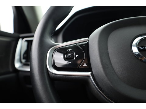 Volvo V60 T6 Recharge Plus Dark | Long Range | Pilot Assist | Trekhaak | Stoel + stuurver. | 19'' | H&K Audio |
