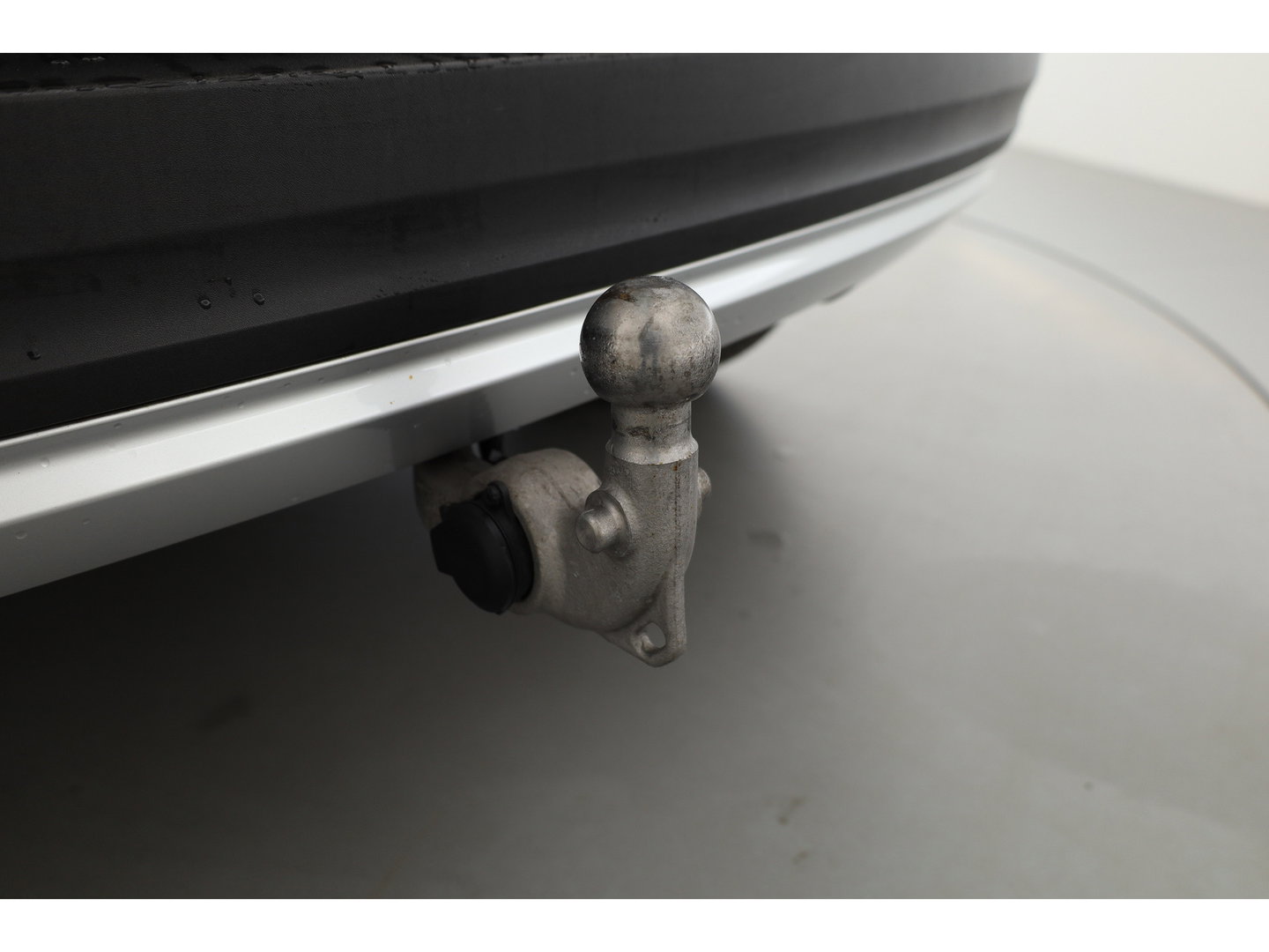 Volvo XC40 1.5 T5 Recharge Inscription | Pano-dak | 360 camera | Trekhaak | H&K audio | ACC+Blis | Stoel + stuurverwarming |