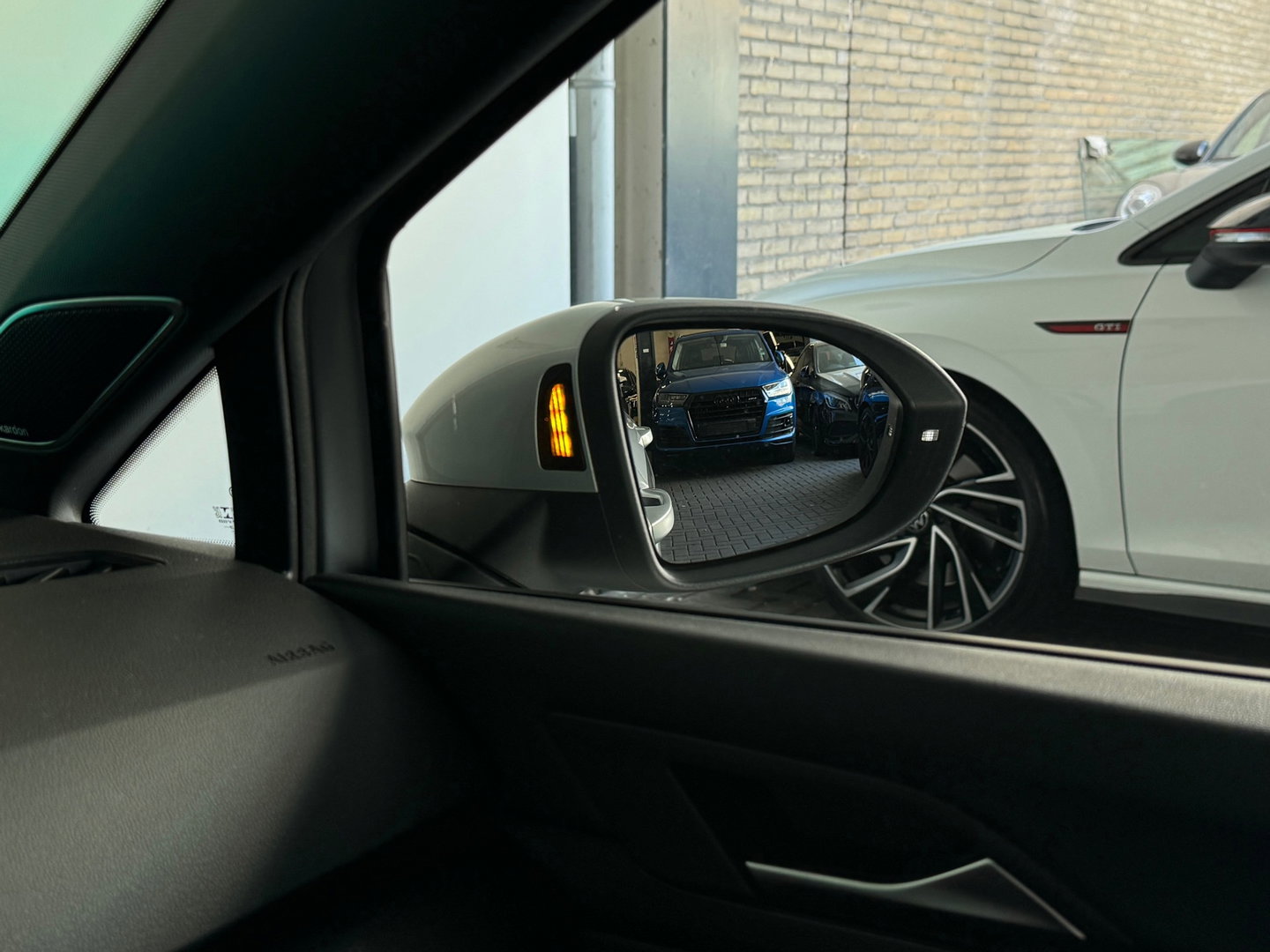 Volkswagen Golf 2.0 TSI GTI Pano|H/K|HuD|Sfeer|Mistlampen