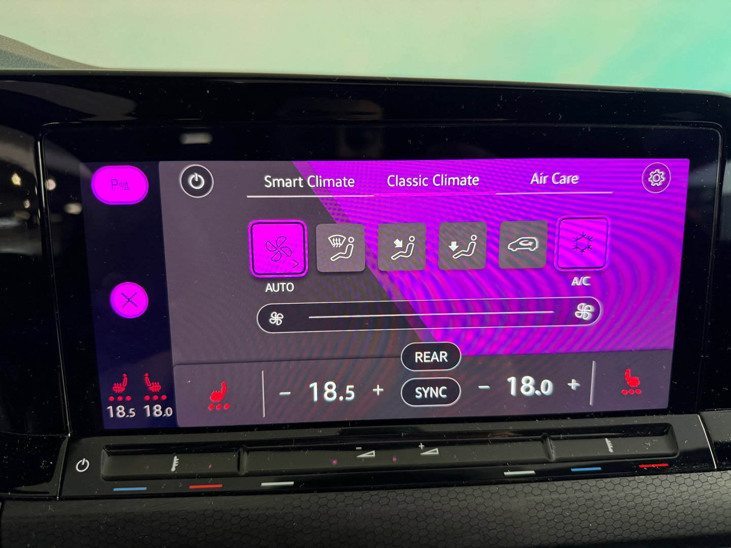 Volkswagen Golf 2.0 TSI GTI Pano|H/K|HuD|Sfeer|Mistlampen