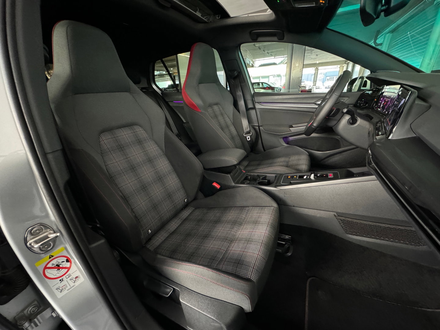 Volkswagen Golf 2.0 TSI GTI Pano|H/K|HuD|Sfeer|Mistlampen