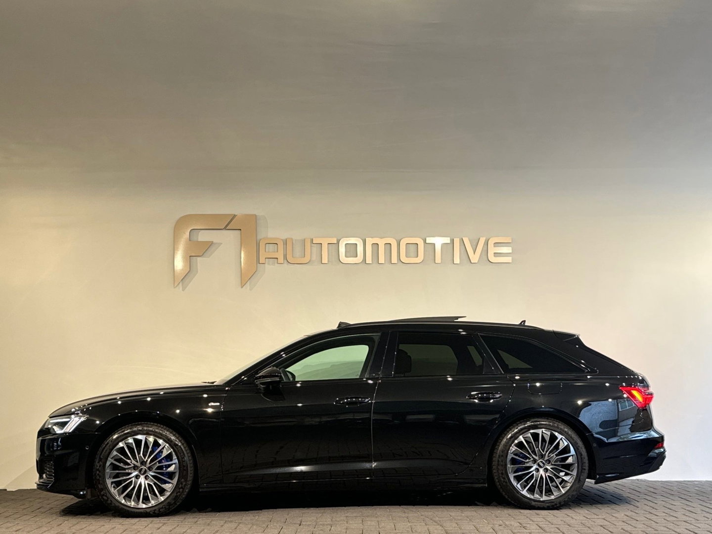 Audi A6 Avant 55 TFSI e quattro Competition Pano|Memory|Leer