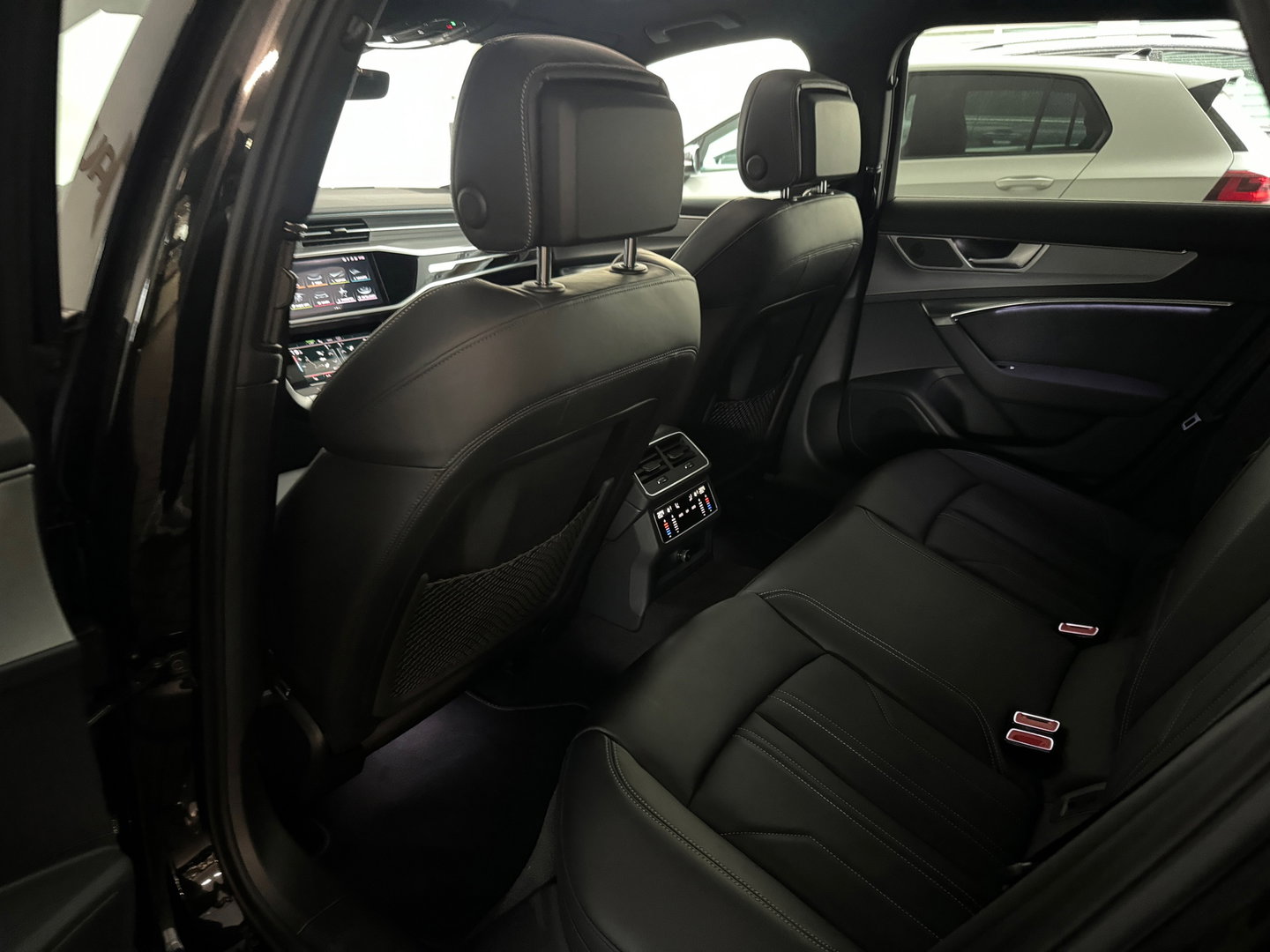 Audi A6 Avant 55 TFSI e quattro Competition Pano|Memory|Leer