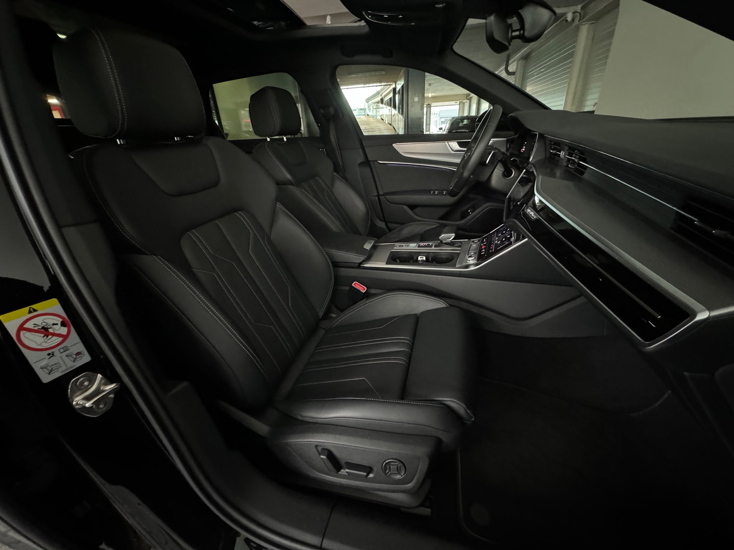 Audi A6 Avant 55 TFSI e quattro Competition Pano|Memory|Leer