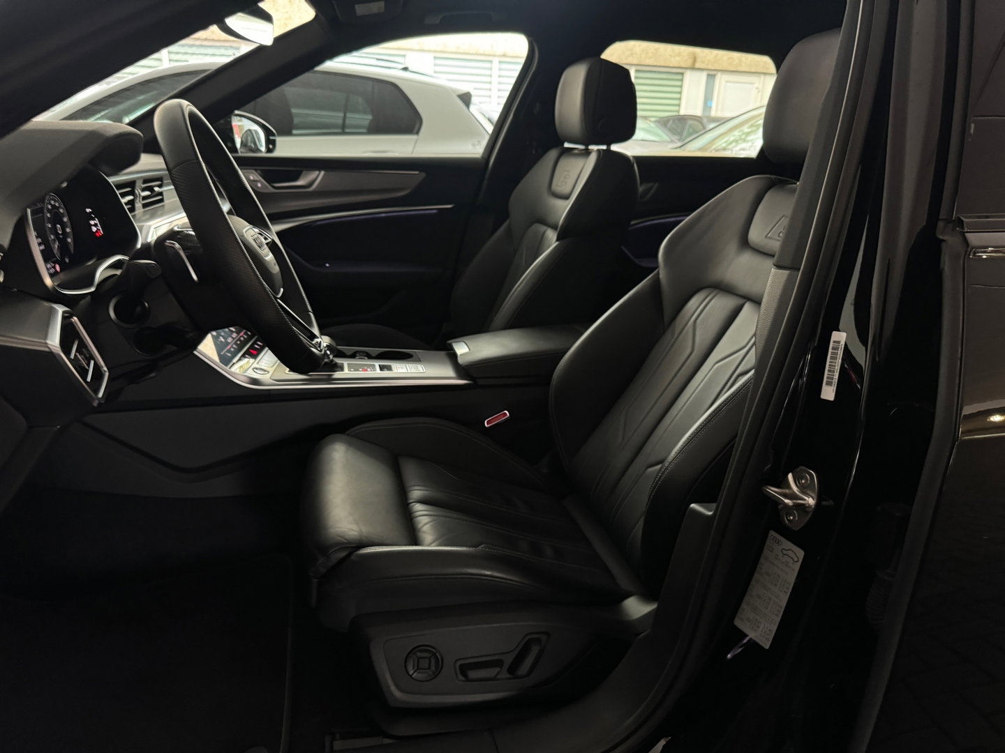 Audi A6 Avant 55 TFSI e quattro Competition Pano|Memory|Leer