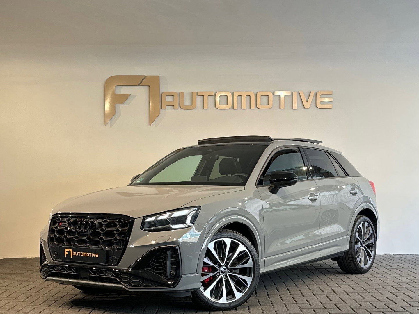 Audi SQ2 2.0 TFSI quattro Pano|Sonos|Keyless|Sfeer|Leer