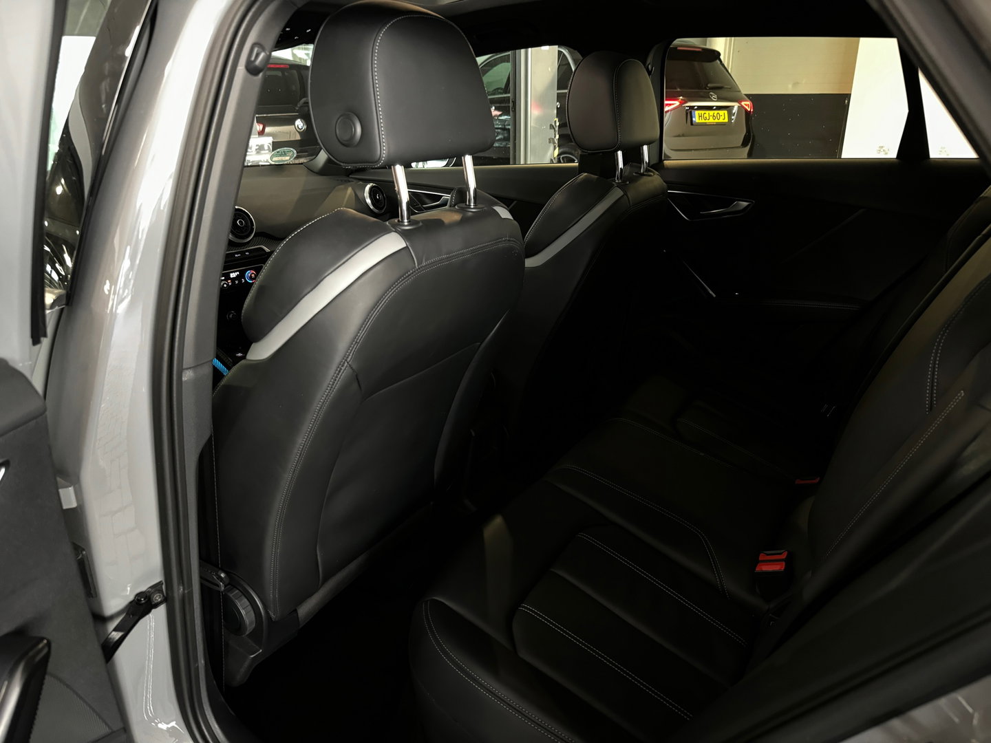 Audi SQ2 2.0 TFSI quattro Pano|Sonos|Keyless|Sfeer|Leer