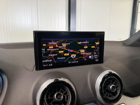 Audi Q2 35 TFSI 150PK 2X S-line Virtual Carplay Trekhaak NAP