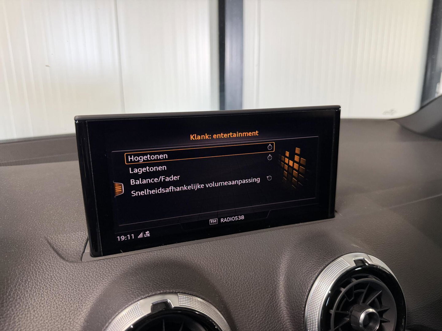 Audi Q2 35 TFSI 150PK 2X S-line Virtual Carplay Trekhaak NAP