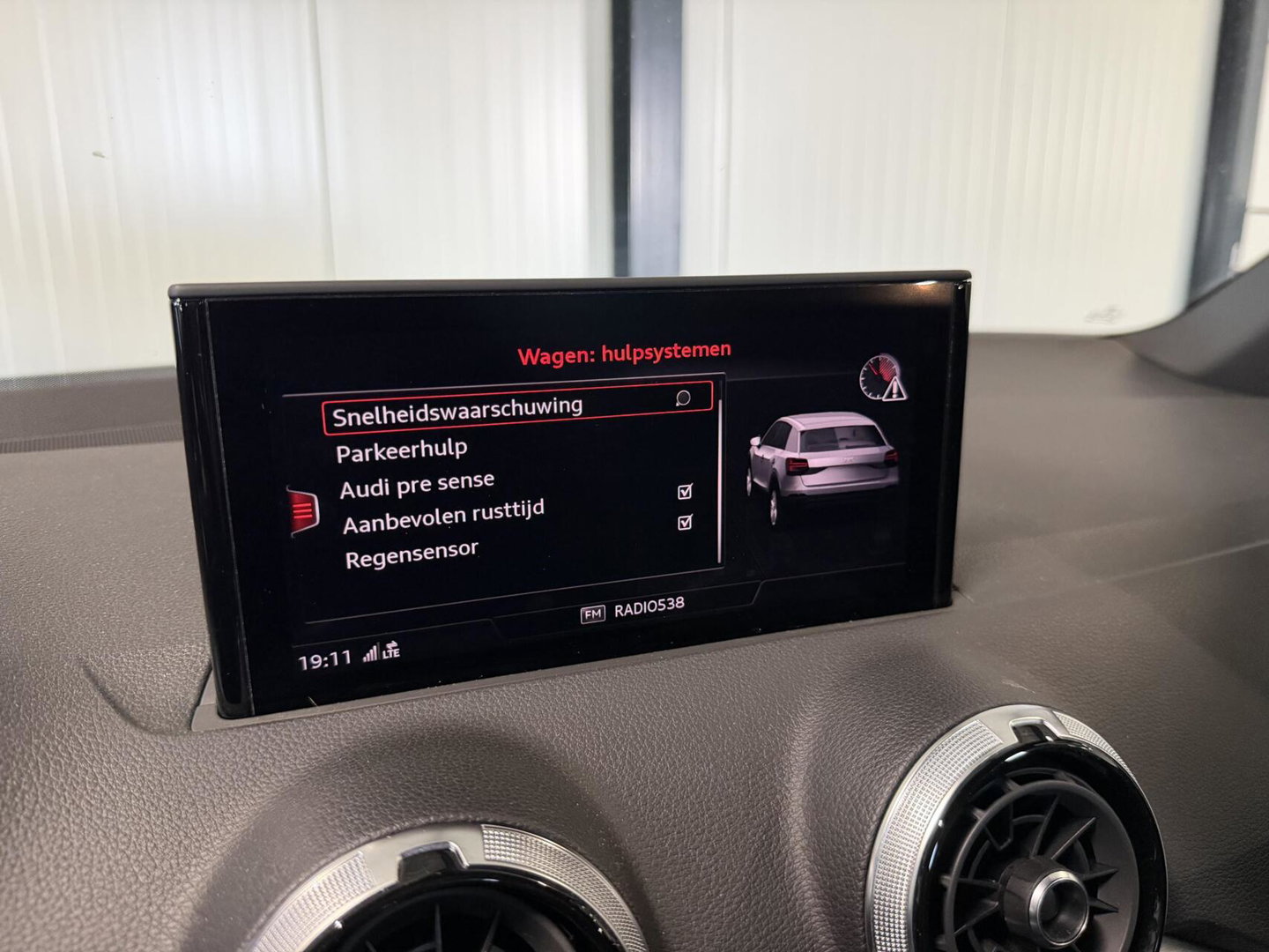 Audi Q2 35 TFSI 150PK 2X S-line Virtual Carplay Trekhaak NAP