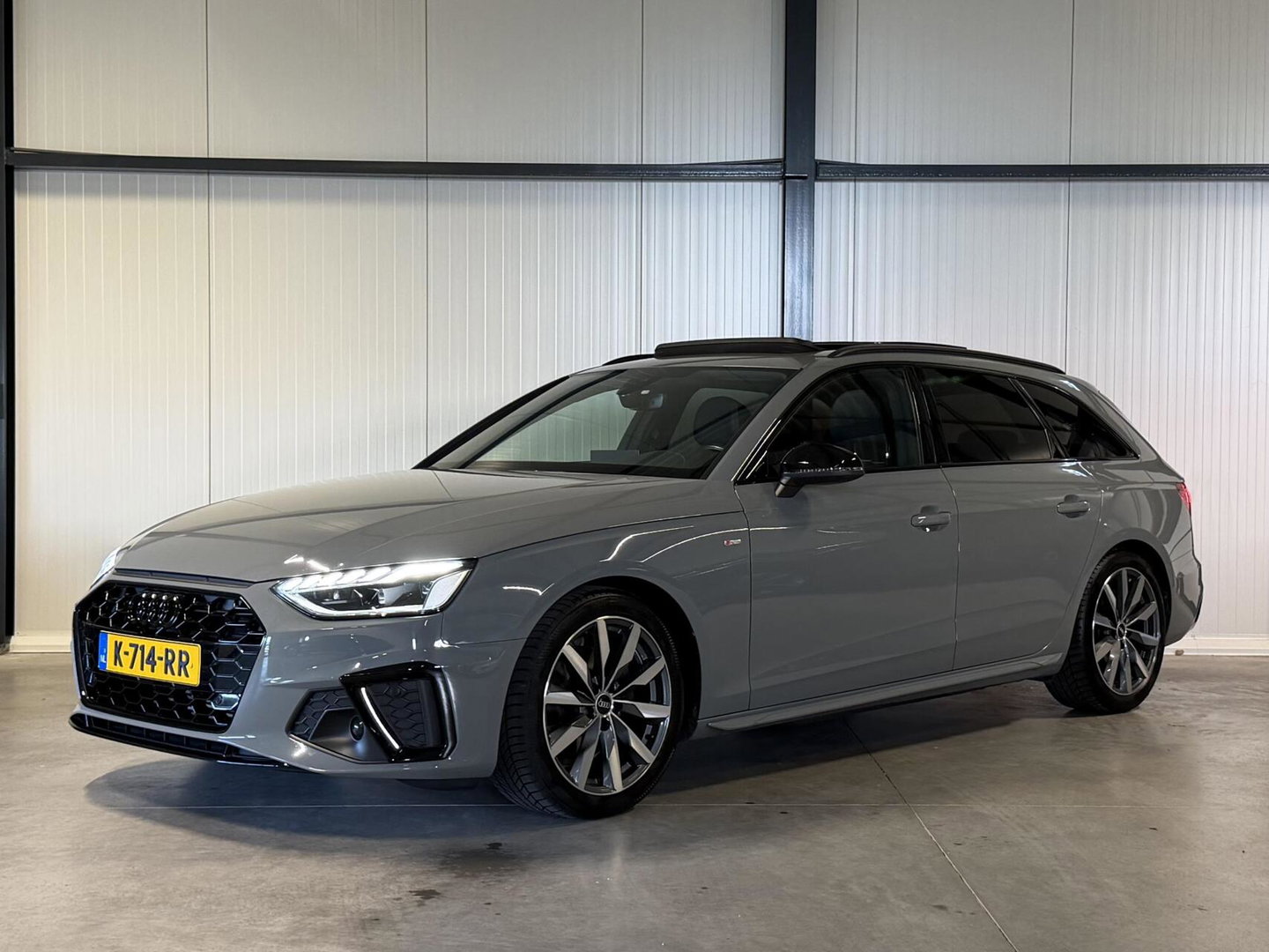 Audi A4 Avant 35 TFSI S S-line Pano Virtual Trekhaak Carplay