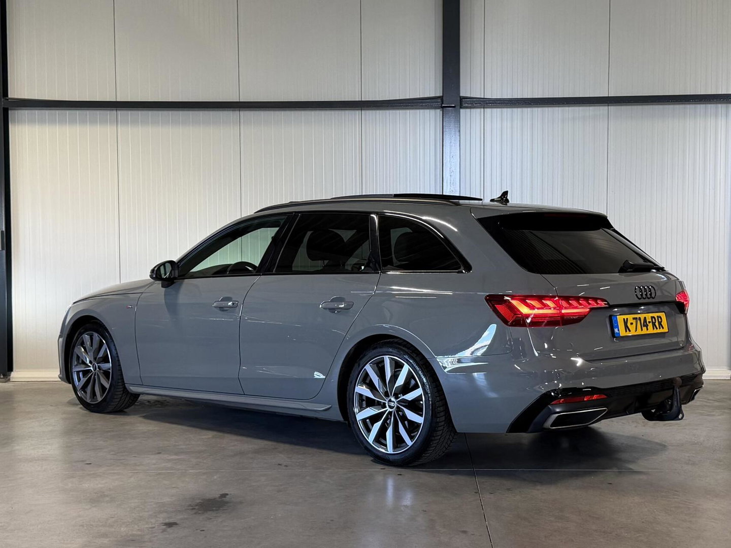 Audi A4 Avant 35 TFSI S S-line Pano Virtual Trekhaak Carplay