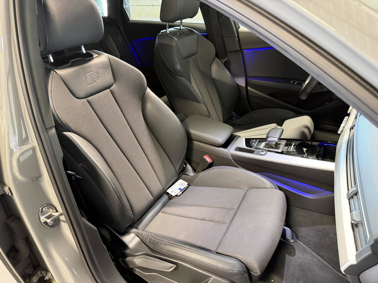 Audi A4 Avant 35 TFSI S S-line Pano Virtual Trekhaak Carplay