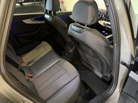 Audi A4 Avant 35 TFSI S S-line Pano Virtual Trekhaak Carplay