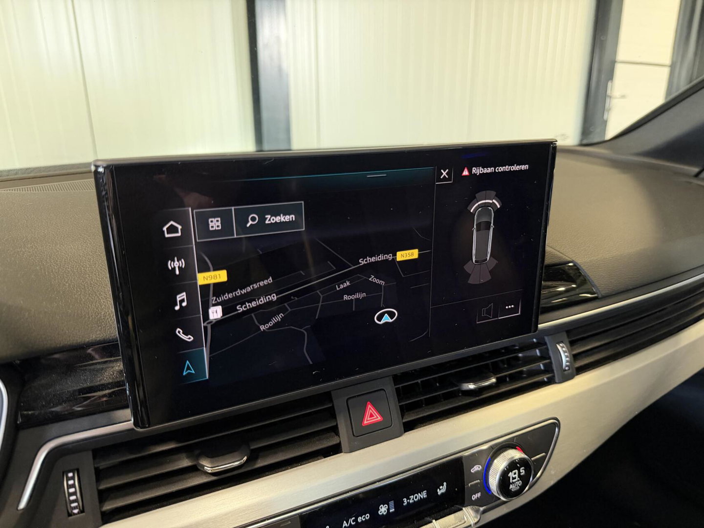 Audi A4 Avant 35 TFSI S S-line Pano Virtual Trekhaak Carplay