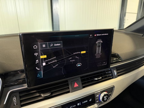 Audi A4 Avant 35 TFSI S S-line Pano Virtual Trekhaak Carplay