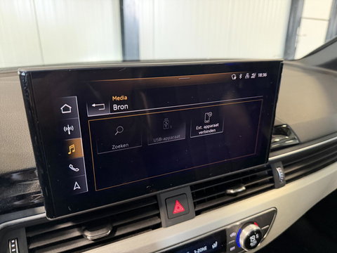 Audi A4 Avant 35 TFSI S S-line Pano Virtual Trekhaak Carplay