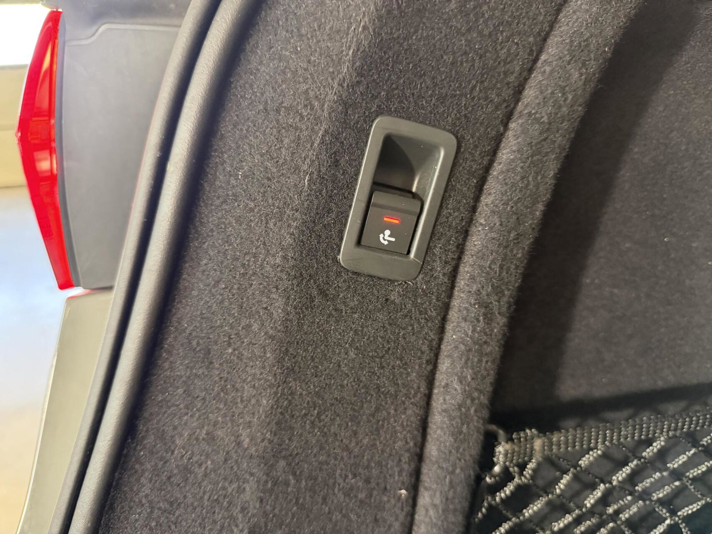 Audi A4 Avant 35 TFSI S S-line Pano Virtual Trekhaak Carplay