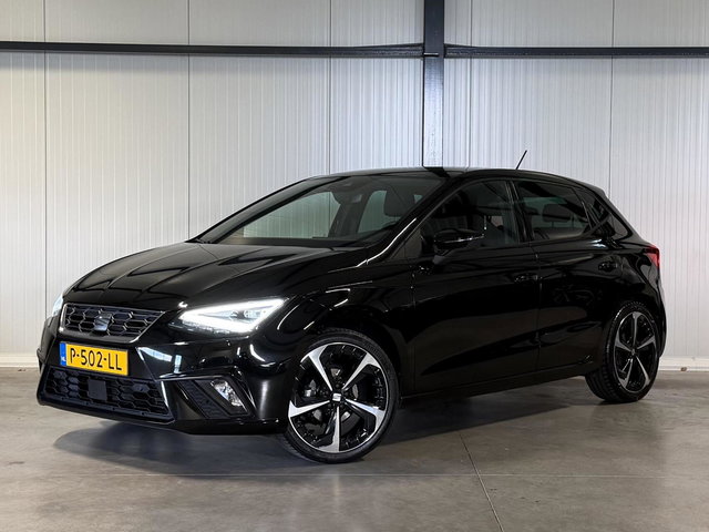SEAT Ibiza - 1.0 TSI FR Business Intense Virtual Camera Sfeer