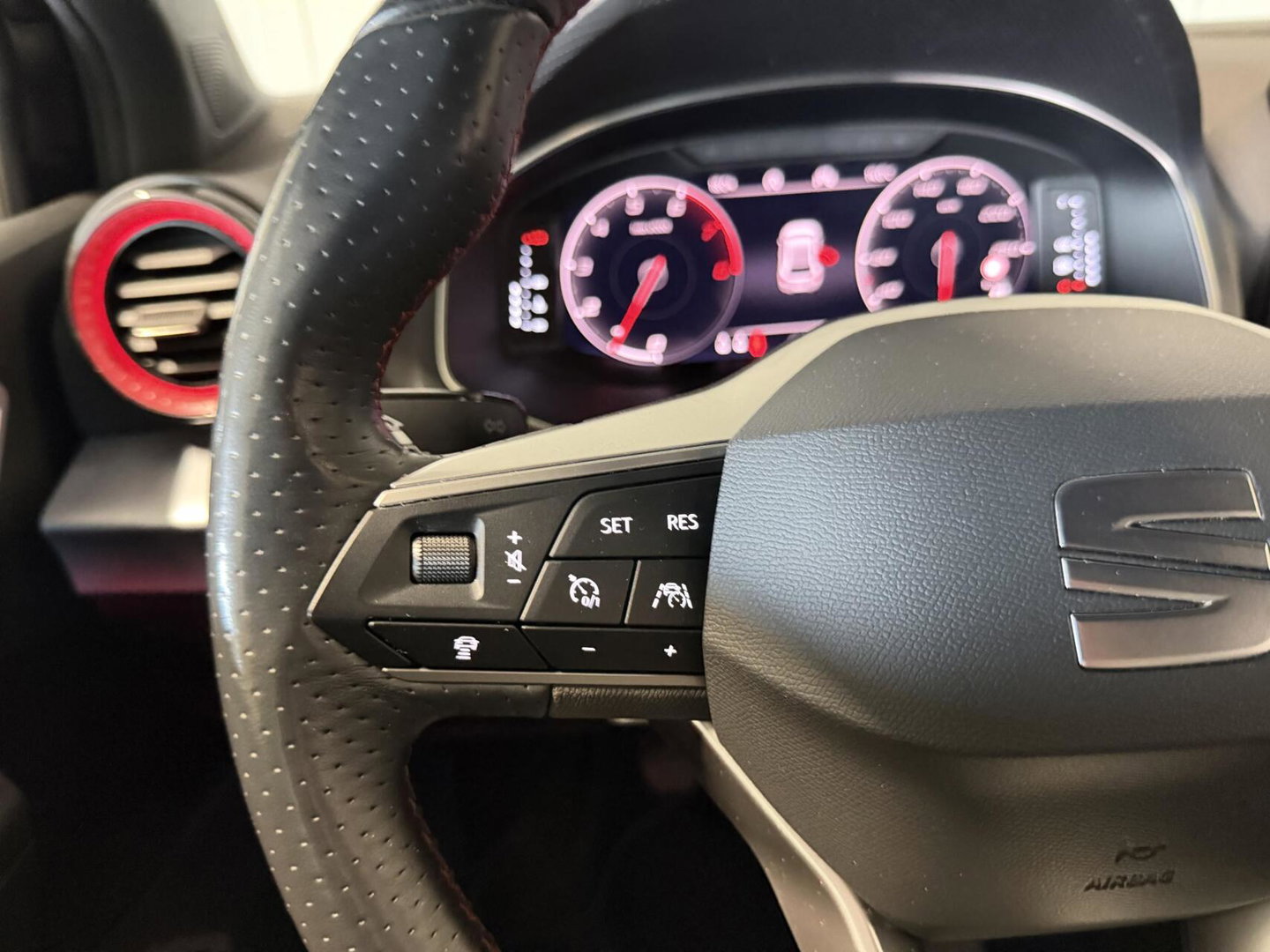 SEAT Ibiza 1.0 TSI FR Business Intense Virtual Camera Sfeer