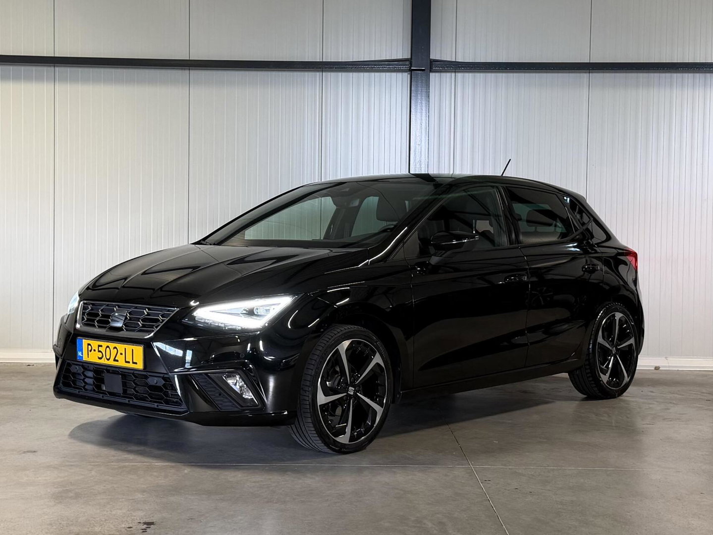 SEAT Ibiza 1.0 TSI FR Business Intense Virtual Camera Sfeer