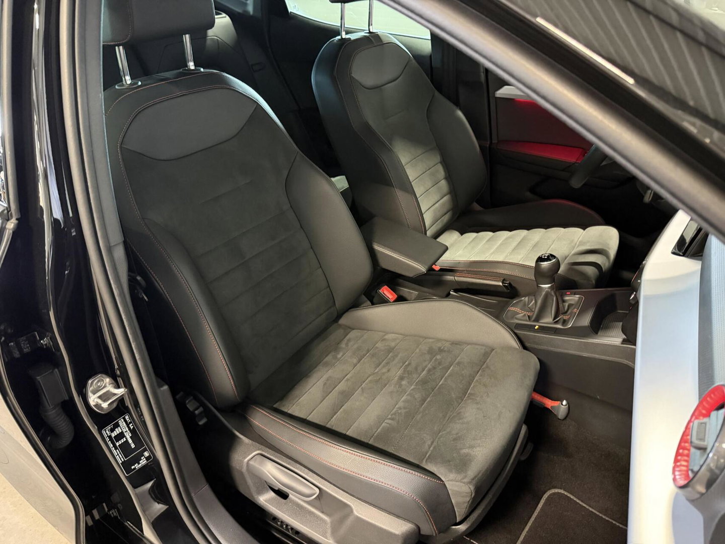 SEAT Ibiza 1.0 TSI FR Business Intense Virtual Camera Sfeer