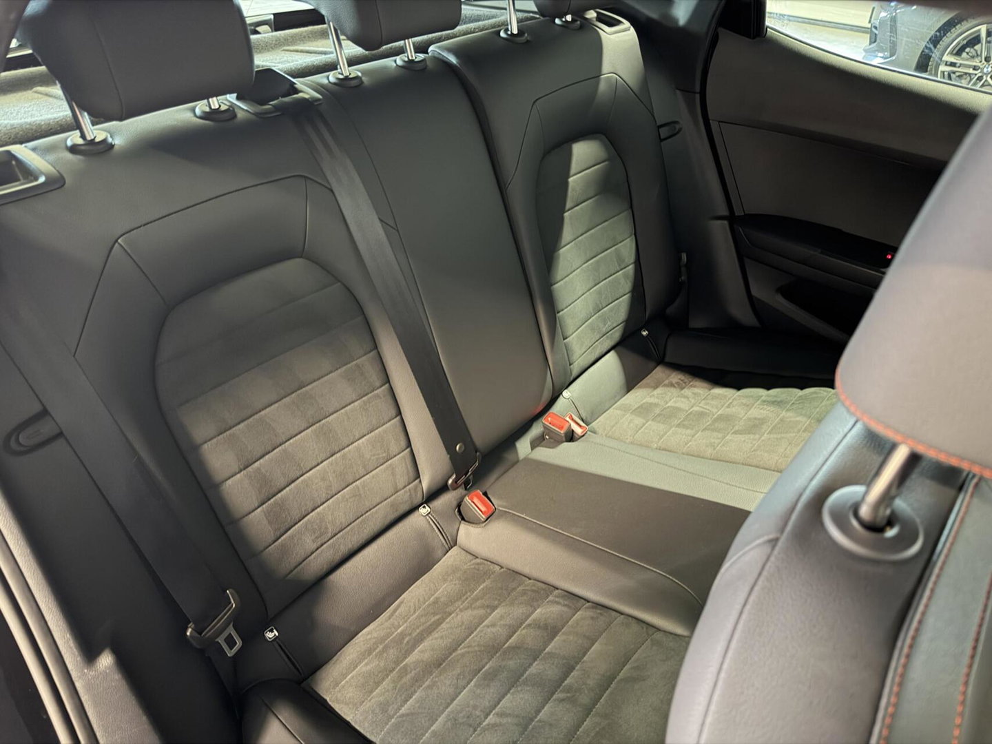 SEAT Ibiza 1.0 TSI FR Business Intense Virtual Camera Sfeer