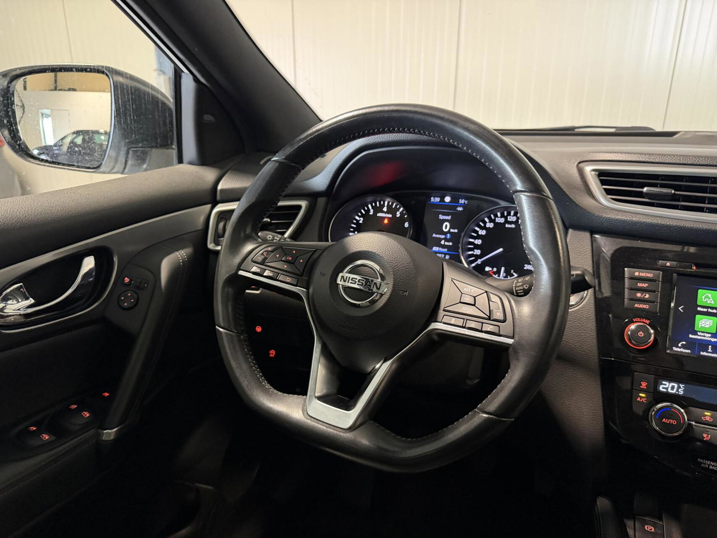 Nissan QASHQAI 1.3 DIG-T Tekna + Bose Leer Carplay Camera