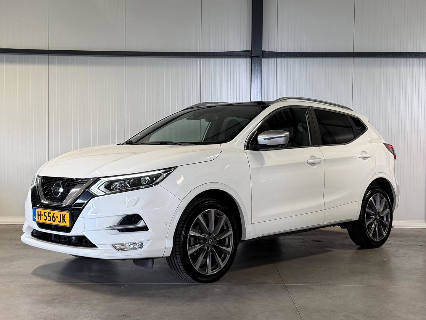 Nissan QASHQAI 1.3 DIG-T Tekna + Bose Leer Carplay Camera