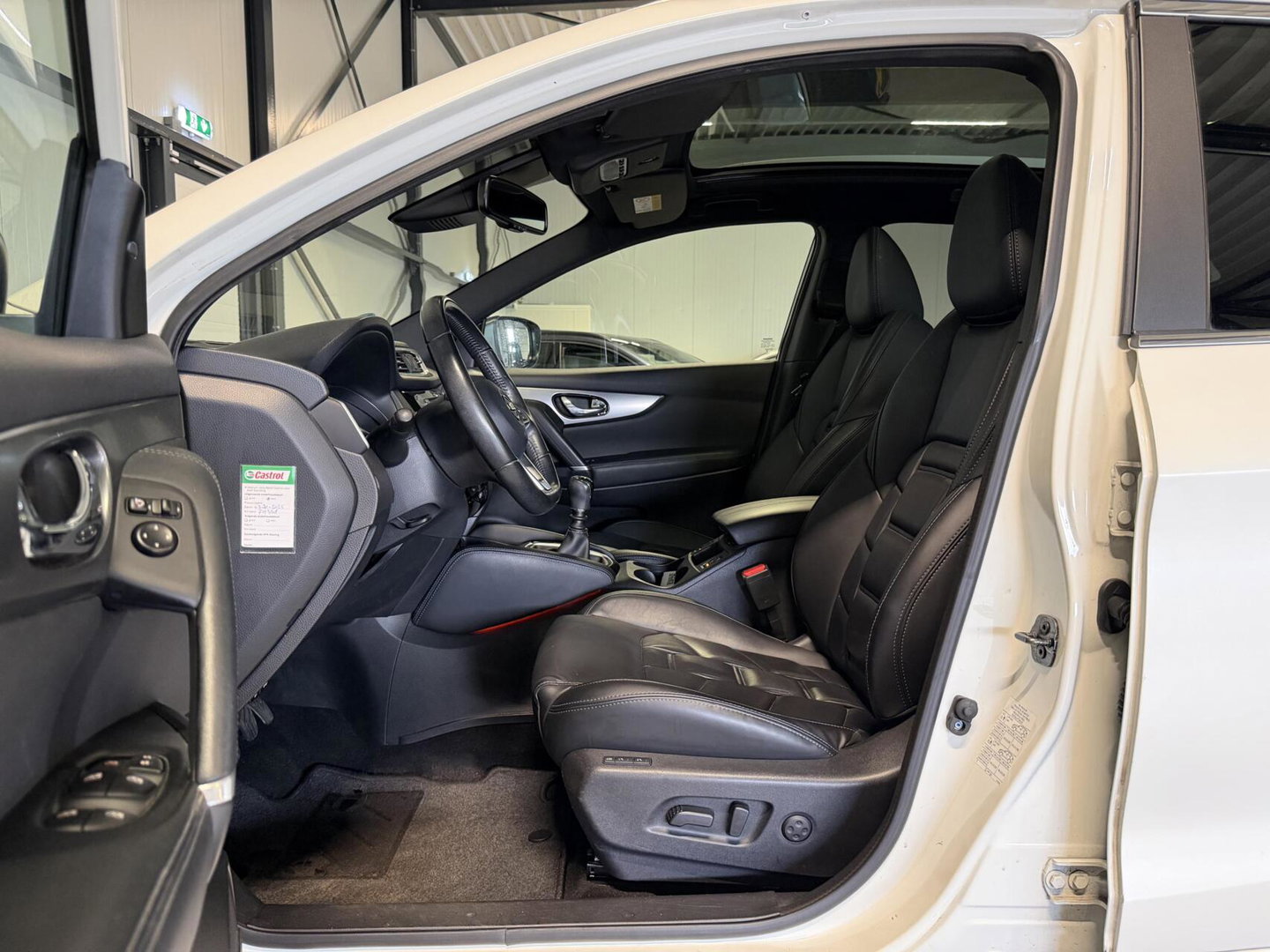 Nissan QASHQAI 1.3 DIG-T Tekna + Bose Leer Carplay Camera