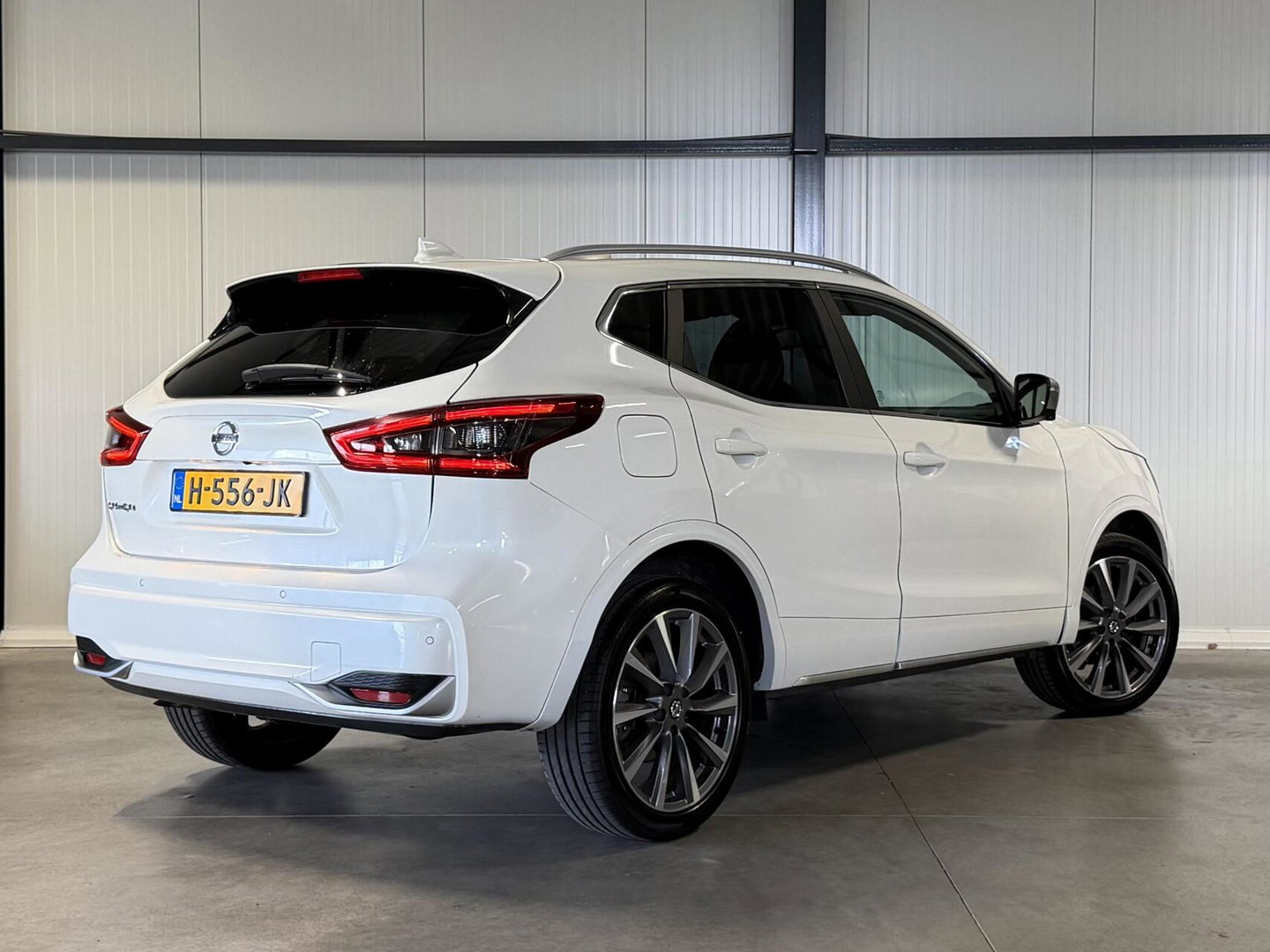 Nissan QASHQAI 1.3 DIG-T Tekna + Bose Leer Carplay Camera
