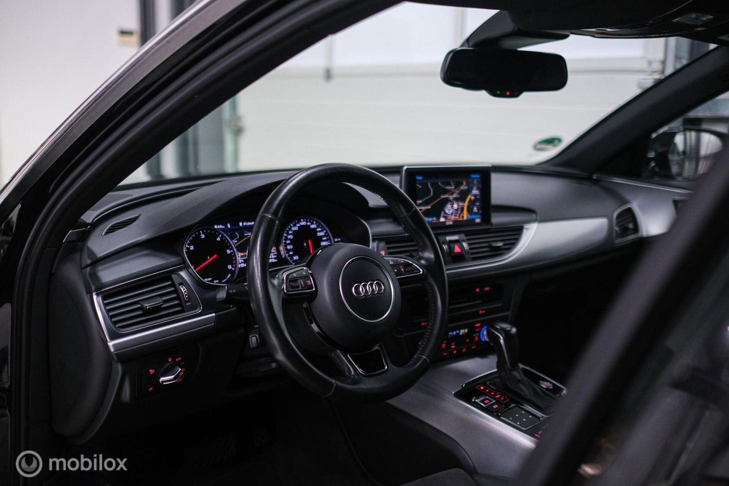 Audi A6 Avant 2.0 TDI ultra S line Edition | Bose | Trekhaak | Adaptive cruise | Leder | Dealer oh | zeer nette auto |