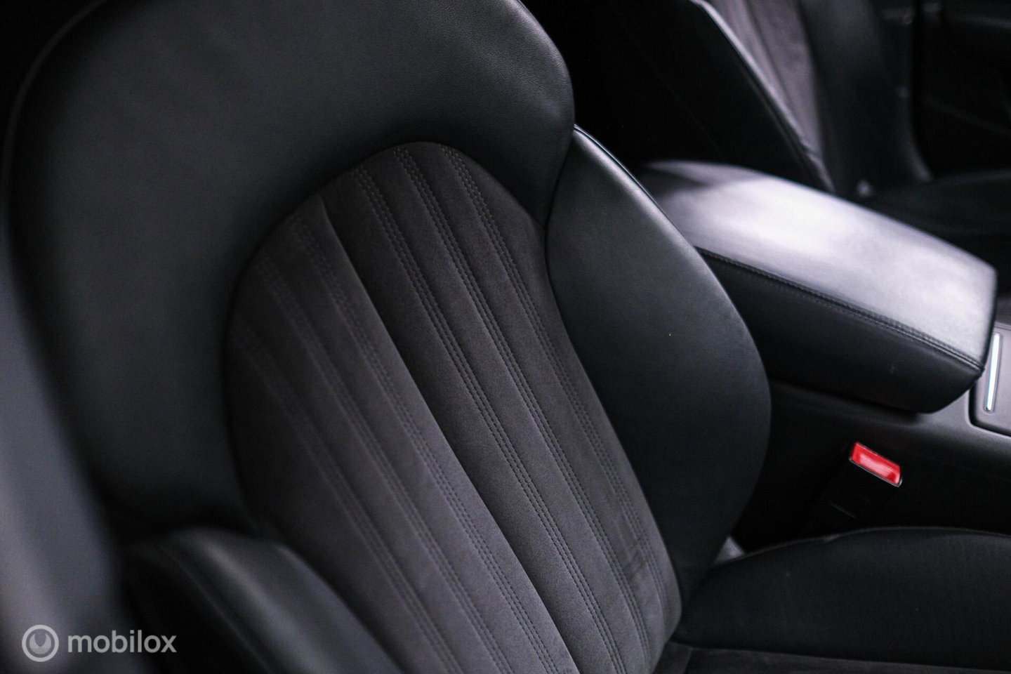 Audi A6 Avant 2.0 TDI ultra S line Edition | Bose | Trekhaak | Adaptive cruise | Leder | Dealer oh | zeer nette auto |