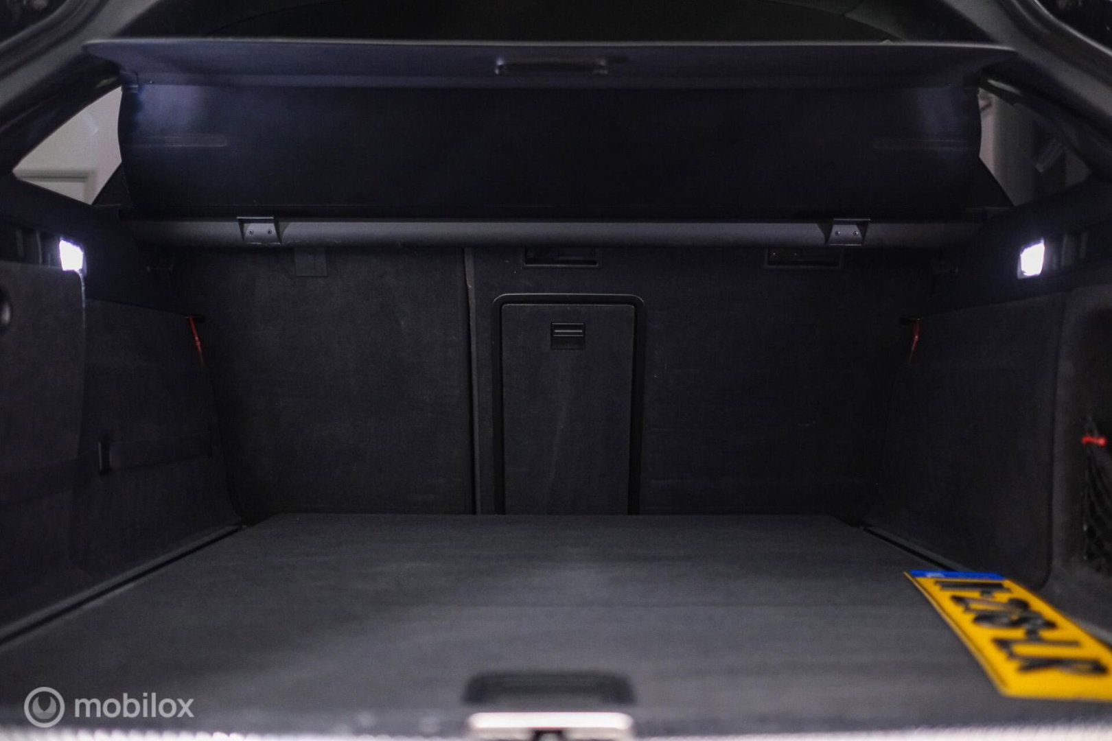 Audi A6 Avant 2.0 TDI ultra S line Edition | Bose | Trekhaak | Adaptive cruise | Leder | Dealer oh | zeer nette auto |