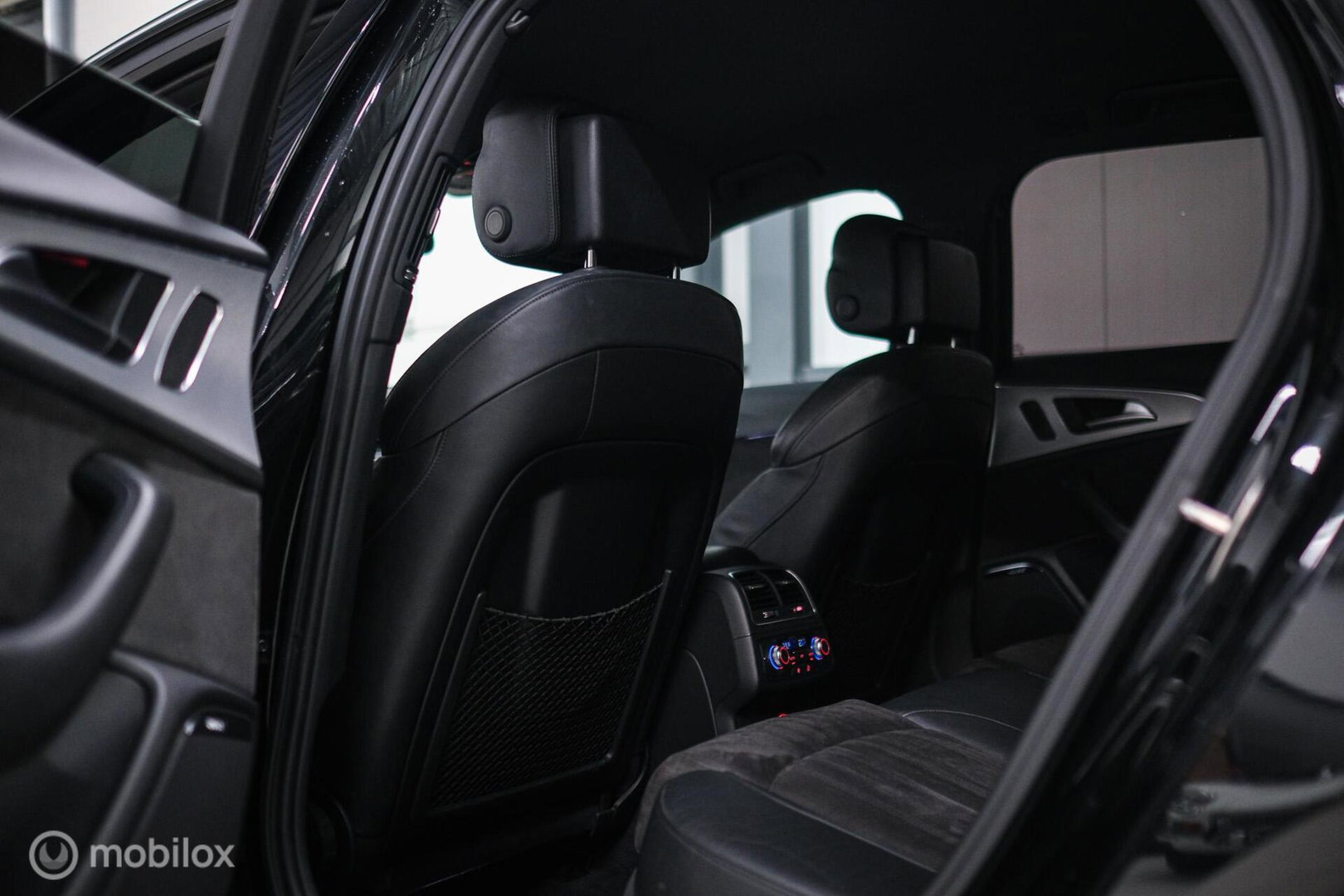 Audi A6 Avant 2.0 TDI ultra S line Edition | Bose | Trekhaak | Adaptive cruise | Leder | Dealer oh | zeer nette auto |