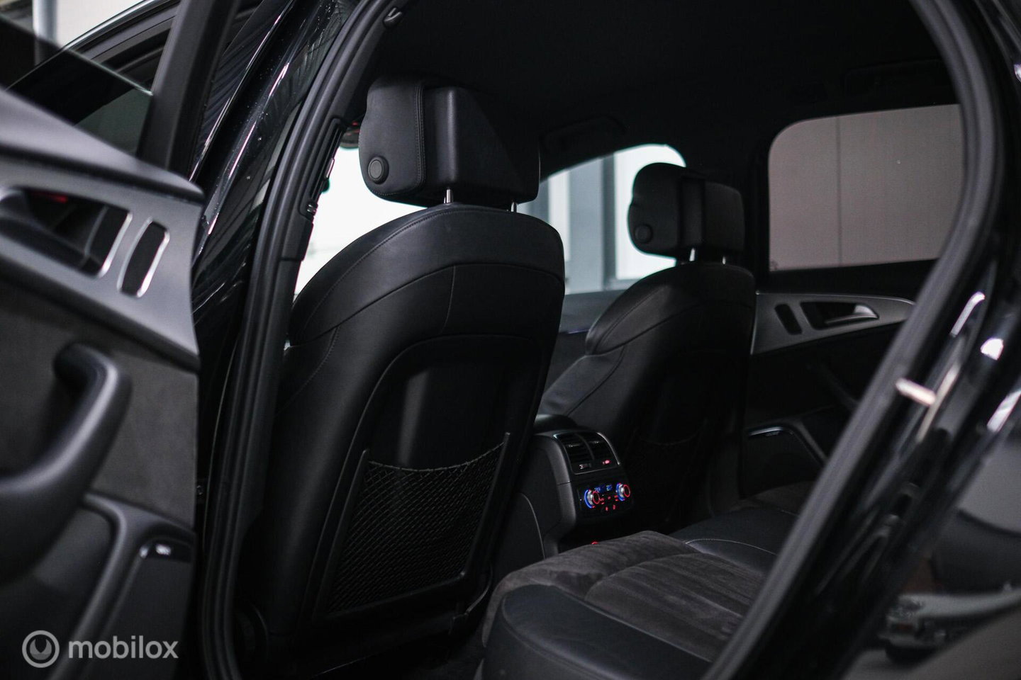 Audi A6 Avant 2.0 TDI ultra S line Edition | Bose | Trekhaak | Adaptive cruise | Leder | Dealer oh | zeer nette auto |