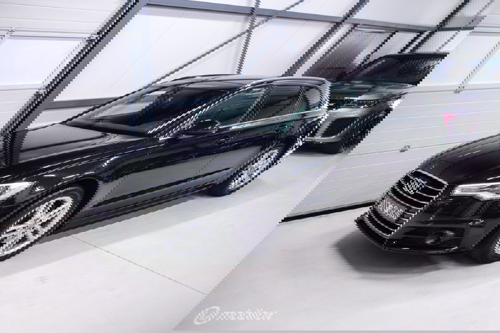 Audi A6 Avant 2.0 TDI ultra S line Edition | Bose | Trekhaak | Adaptive cruise | Leder | Dealer oh | zeer nette auto |