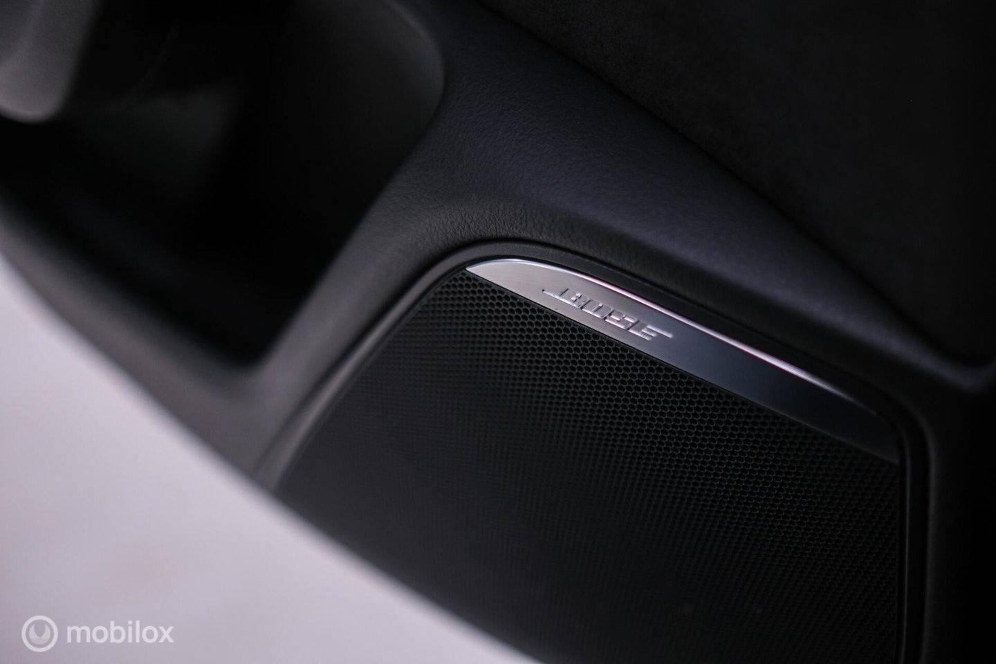 Audi A6 Avant 2.0 TDI ultra S line Edition | Bose | Trekhaak | Adaptive cruise | Leder | Dealer oh | zeer nette auto |