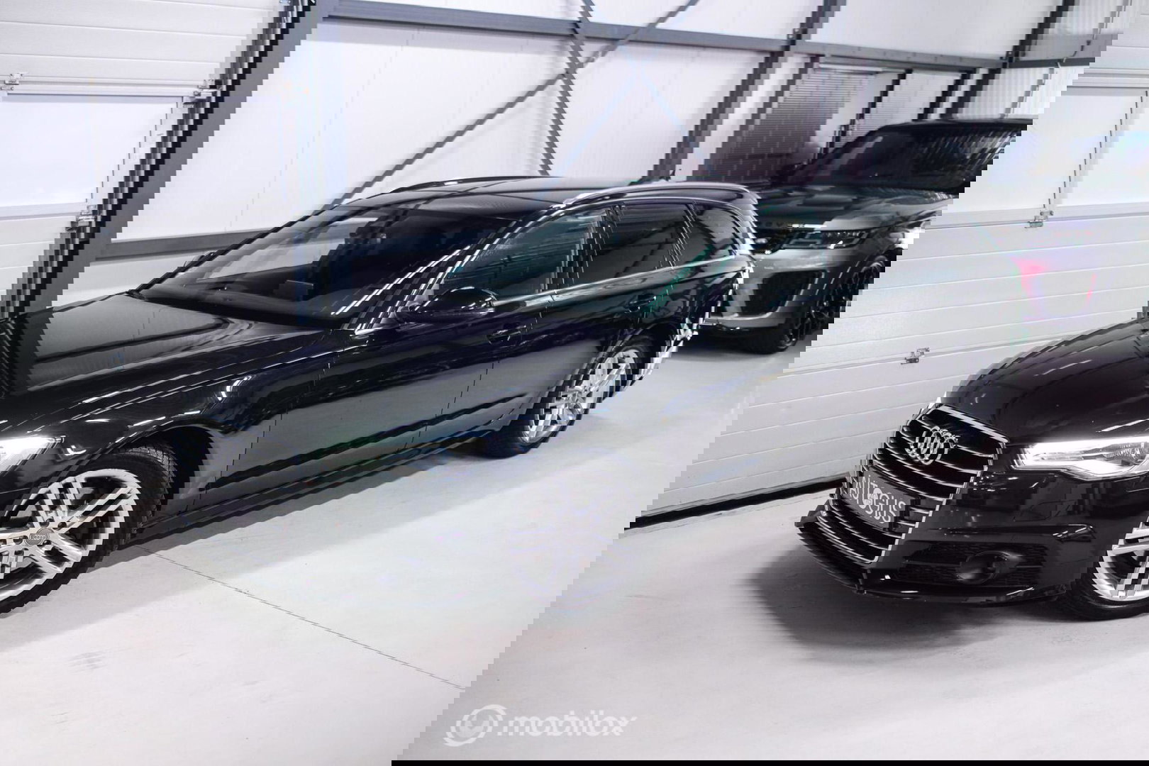 Audi A6 Avant 2.0 TDI ultra S line Edition | Bose | Trekhaak | Adaptive cruise | Leder | Dealer oh | zeer nette auto |