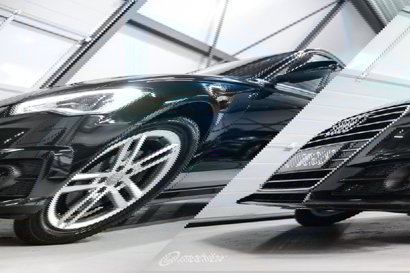 Audi A6 Avant 2.0 TDI ultra S line Edition | Bose | Trekhaak | Adaptive cruise | Leder | Dealer oh | zeer nette auto |