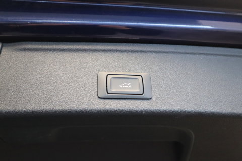 Audi A4 Avant 40 TFSI S edition Cruise/Climate PDC 204PK! 24 Maanden garantie* (Vraag naar de voorwaarden)