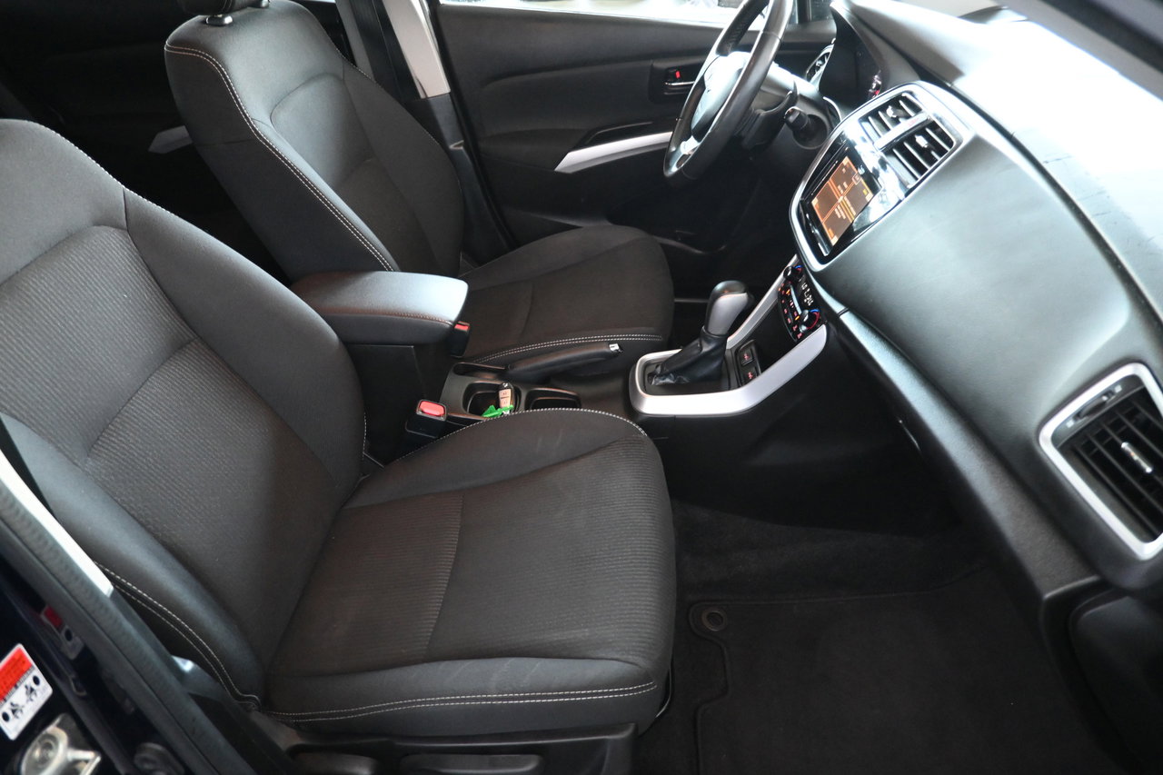 Suzuki S-Cross