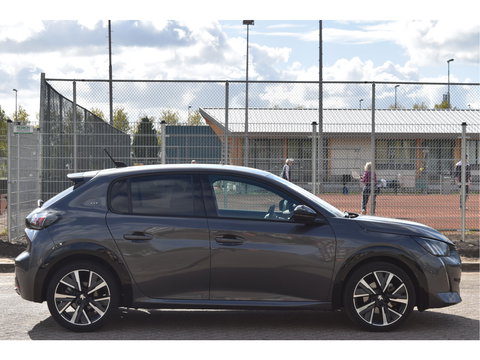 Peugeot 208 1.2 PureTech 131 pk GT-Line | Camera | Carplay | DAB | Stoelverwarming | Sfeerverlichting | Sportstoelen | Full LED