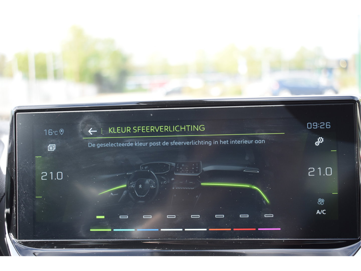 Peugeot 208 1.2 PureTech 131 pk GT-Line | Camera | Carplay | DAB | Stoelverwarming | Sfeerverlichting | Sportstoelen | Full LED