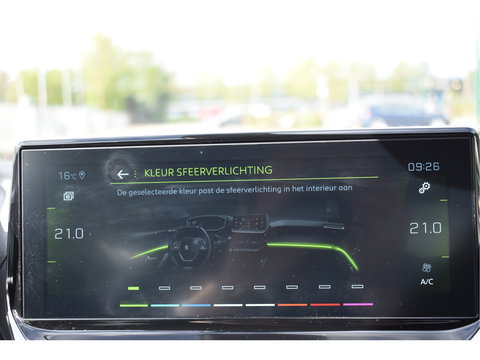 Peugeot 208 1.2 PureTech 131 pk GT-Line | Camera | Carplay | DAB | Stoelverwarming | Sfeerverlichting | Sportstoelen | Full LED